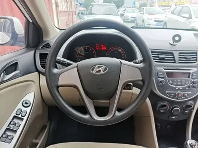 Hyundai Verna