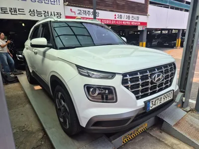Hyundai Venue