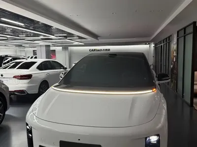 Li Auto 理想i6
