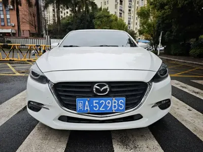 Mazda 3 Axela