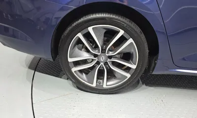 Renault-KoreaSamsung SM6