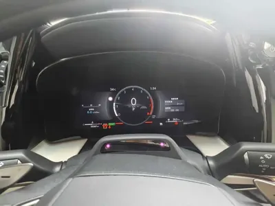 Lexus LM