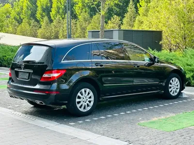 Mercedes-Benz R-Class