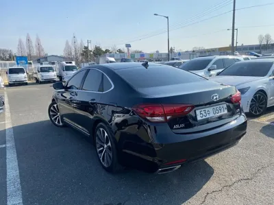 Hyundai Aslan