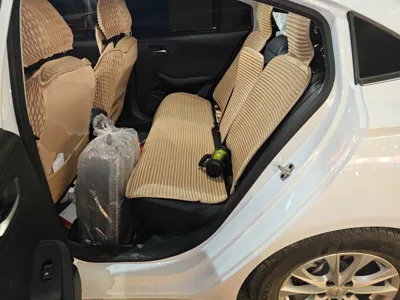 Roewe i5