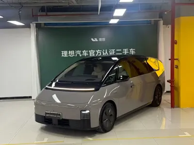 Li Auto Li MEGA