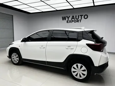 Toyota Yaris L