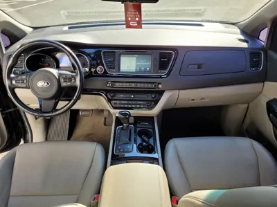 Kia Canival