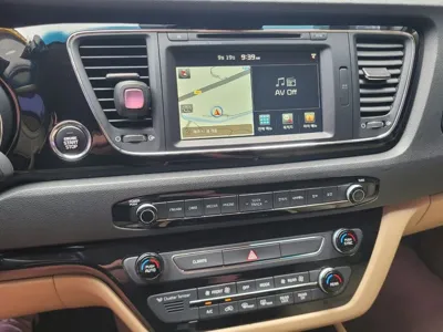 Kia Canival