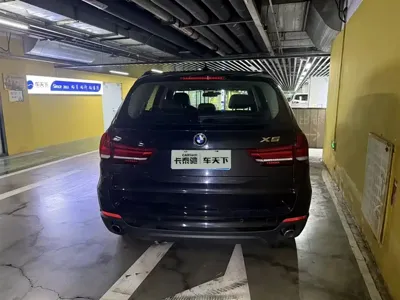 BMW X5 (Import)