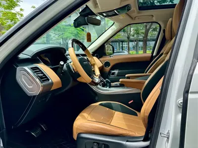 Land Rover Sport