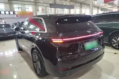 Li Auto L7