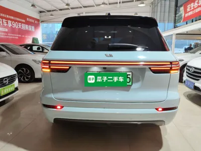 Li Auto ONE