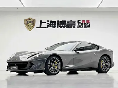 Ferrari 812