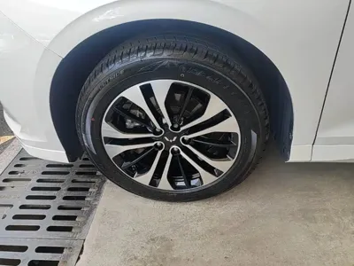 Wuling Victory