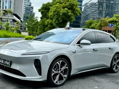 Nio ET5T