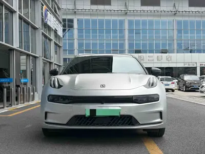 Zeekr 001