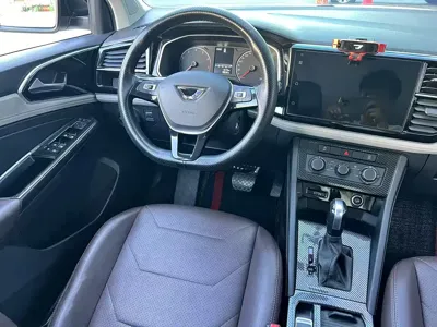 Jetta VS5