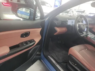 Nio EC6