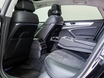 Audi A7L