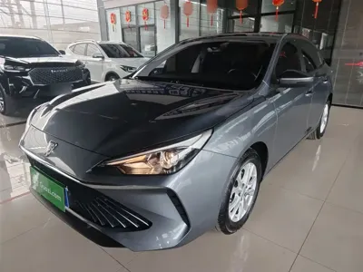 Roewe i5