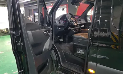 Mercedes-Benz Sprinter