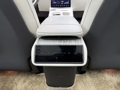 Nio ET7