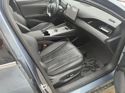 BYD 海豹06