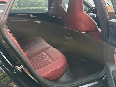 Audi A7L