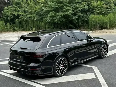 Audi RS 4