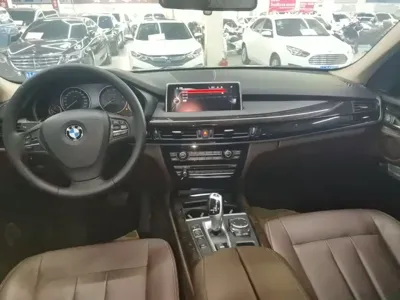 BMW X5 (Import)