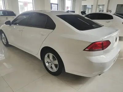 Volkswagen Lamando