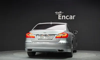 Hyundai Genesis