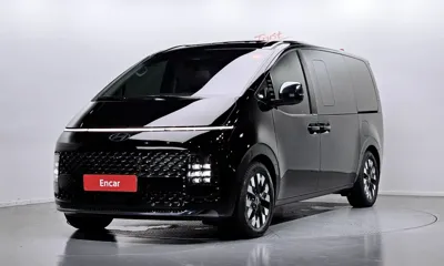 Hyundai Staria