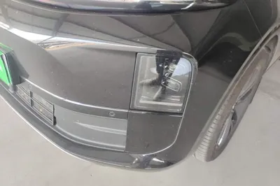 Li Auto L6