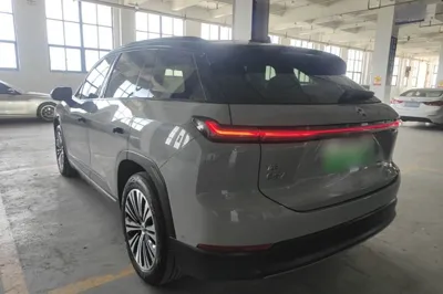 Nio ES7