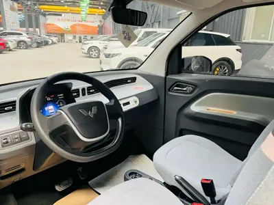 Wuling MINIEV