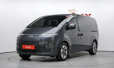 Hyundai Staria