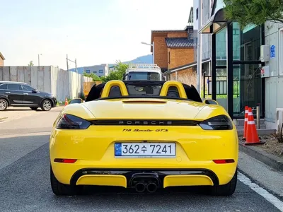 Porsche 718