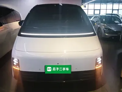 Li Auto Li MEGA
