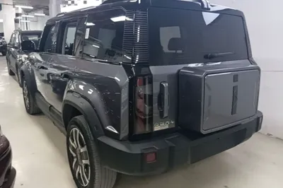 iCAR 03