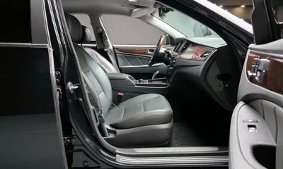 Hyundai Equus