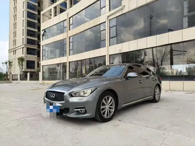 Infiniti Q50L