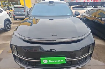 Li Auto L8
