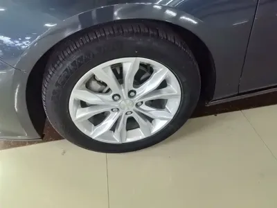 Chevrolet Malibu XL