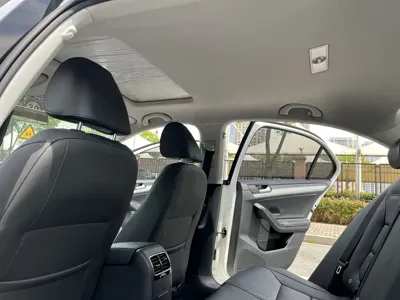 Volkswagen Sagitar