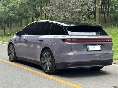 Li Auto 理想i6