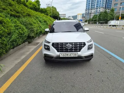 Hyundai Venue