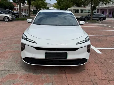 Roewe 荣威D6