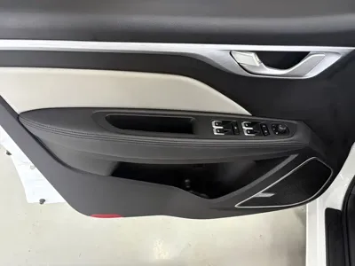 Geely Vision